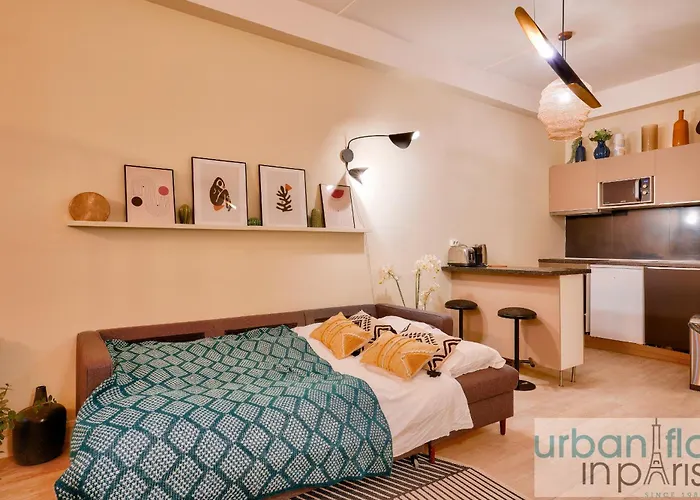 33 - Flat Av Des Champs-elysees * パリ