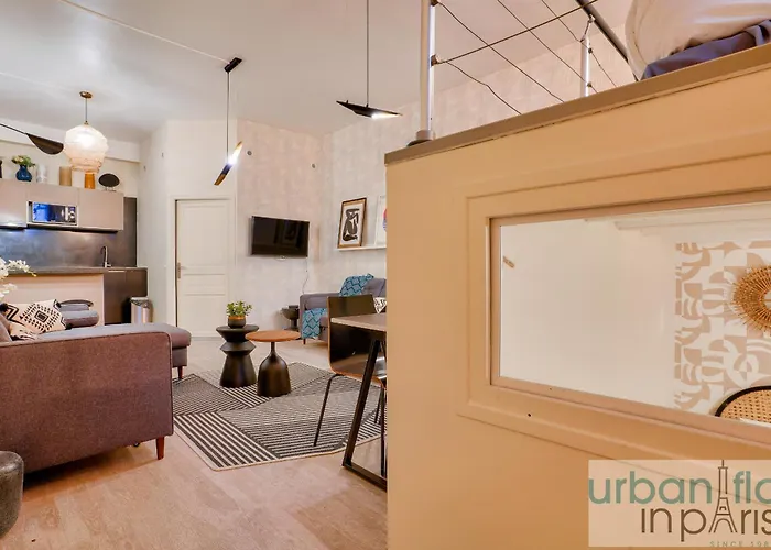33 - Flat Av Des Champs-elysees *
